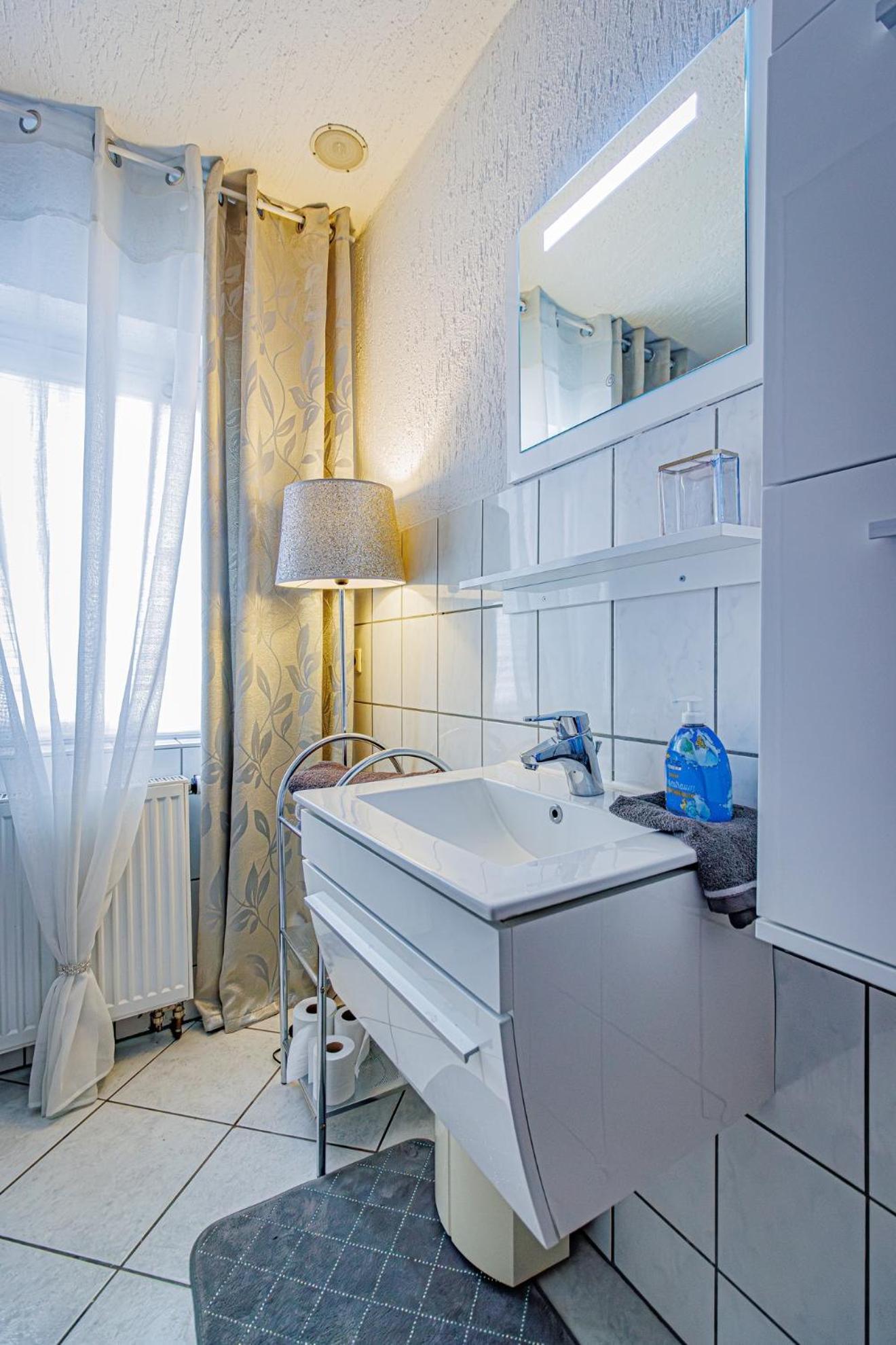 Wohnen Ueber Einem Mediterranen Restaurant,Apartment 2 Oder 3 Lipsk Zewnętrze zdjęcie