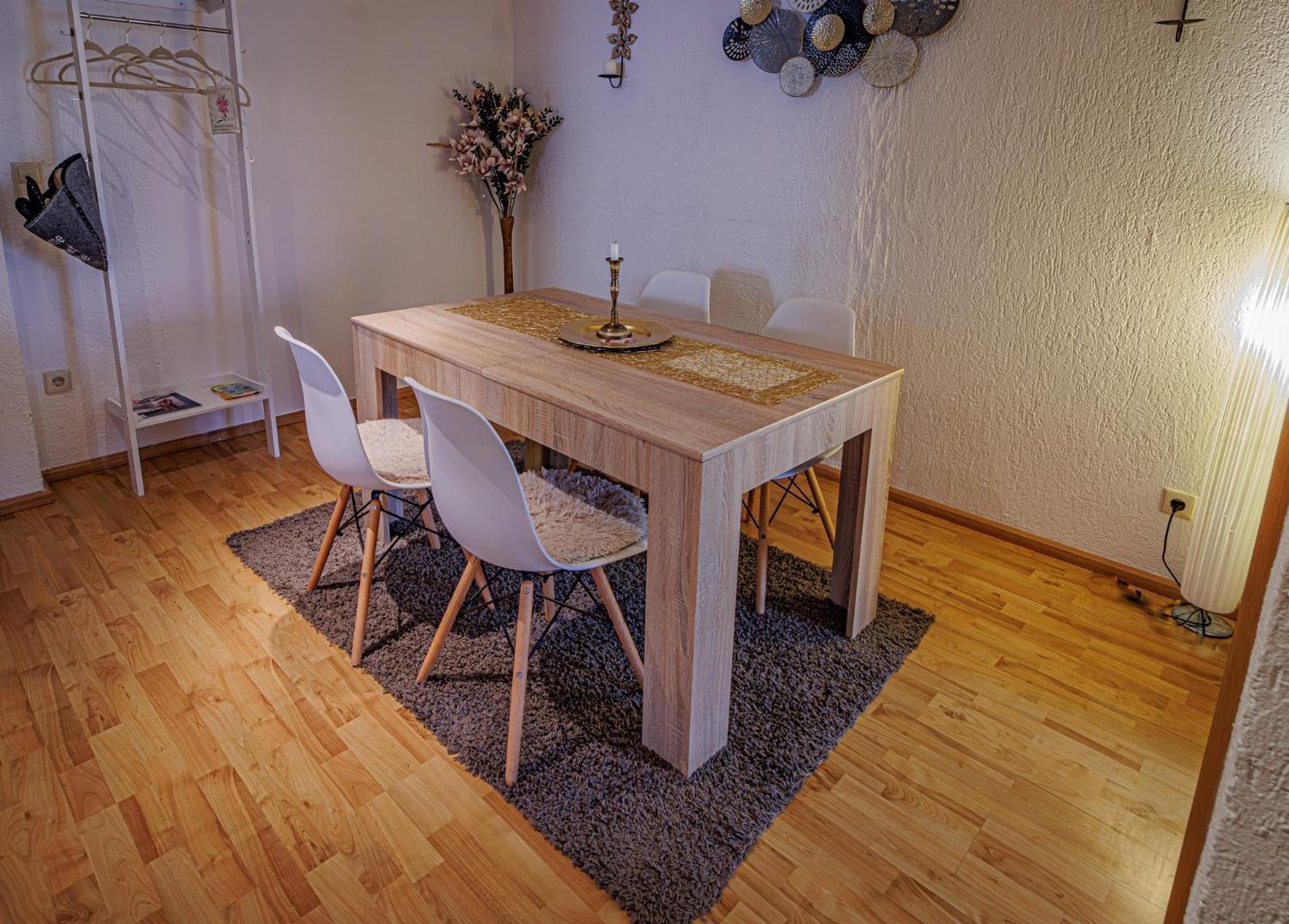 Wohnen Ueber Einem Mediterranen Restaurant,Apartment 2 Oder 3 Lipsk Zewnętrze zdjęcie