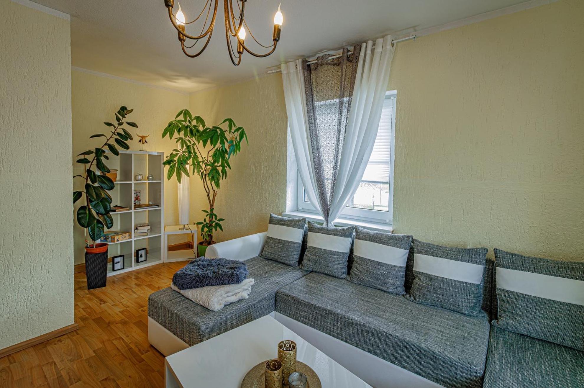 Wohnen Ueber Einem Mediterranen Restaurant,Apartment 2 Oder 3 Lipsk Zewnętrze zdjęcie